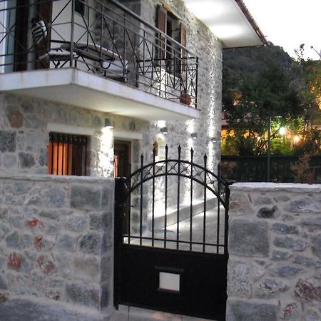 Villa Iris Mystras Luaran gambar