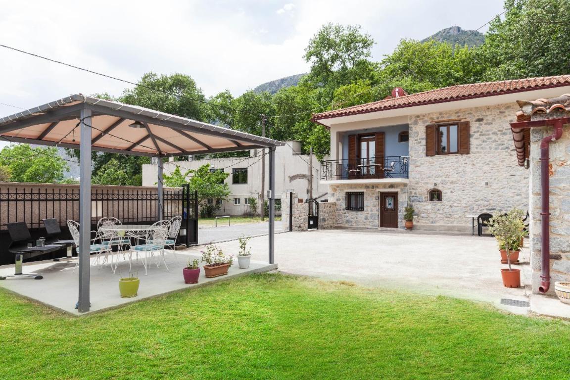 Villa Iris Mystras Luaran gambar